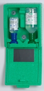 Plum Oogspoelstation stofdichte wandbox met 1 x 200 ml pH Neutraal en 1 x 500 ml oogspoelfles