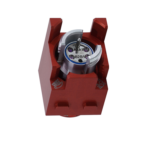 The FIBERFOX 4CH foxBRID is an expanded beam multimode hermaphroditic connector module and is suited for a vast array of industrial applications, including automation, robotics and railway.