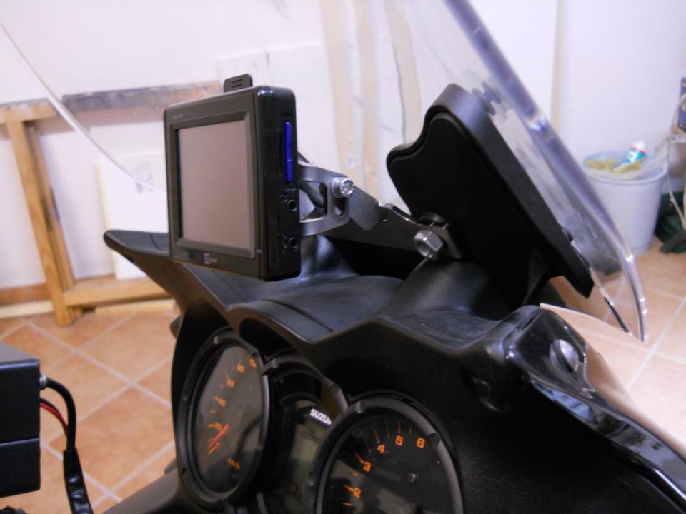 Suzuki V Strom 650 2010 - GPS/Smart phone houder