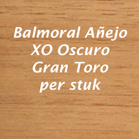 Balmoral Añejo XO Oscuro Gran Toro
