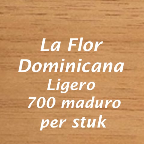 La Flor Dominicana  Ligero 700 Maduro