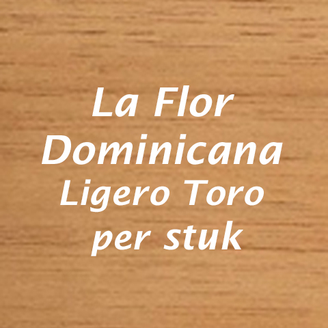 La Flor Dominicana Ligero Toro