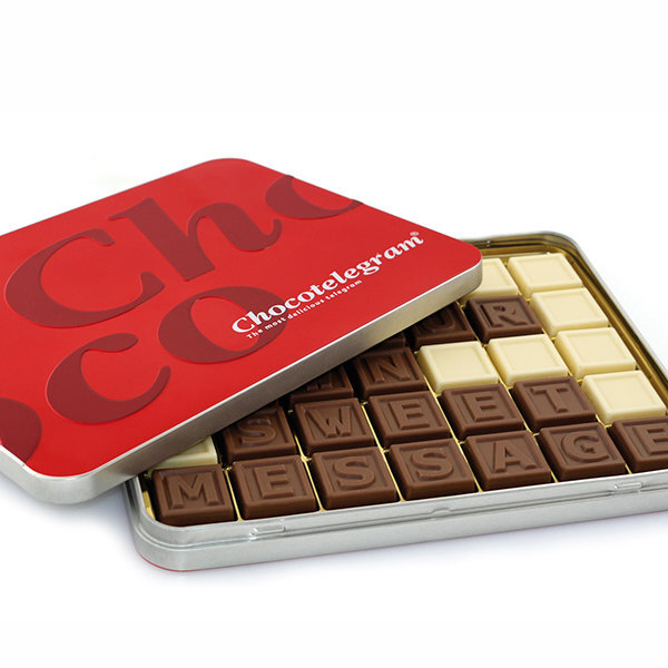 Chocolade telegram met 35 blokjes in blik