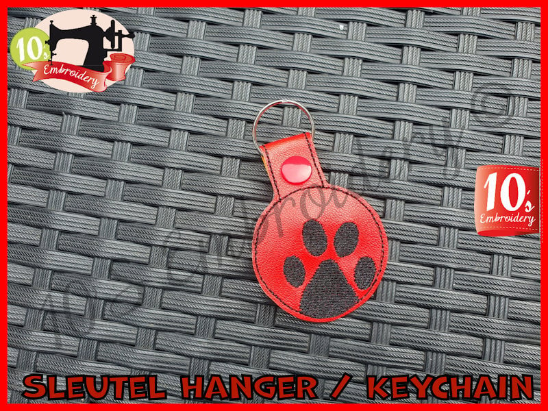 https://media.myshop.com/images/shop5953000.pictures.10EMB-Pro-Keychain-Paw-Print.small.jpg