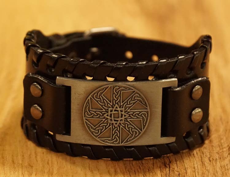 Leren armband  " Keltische wiel " zwart