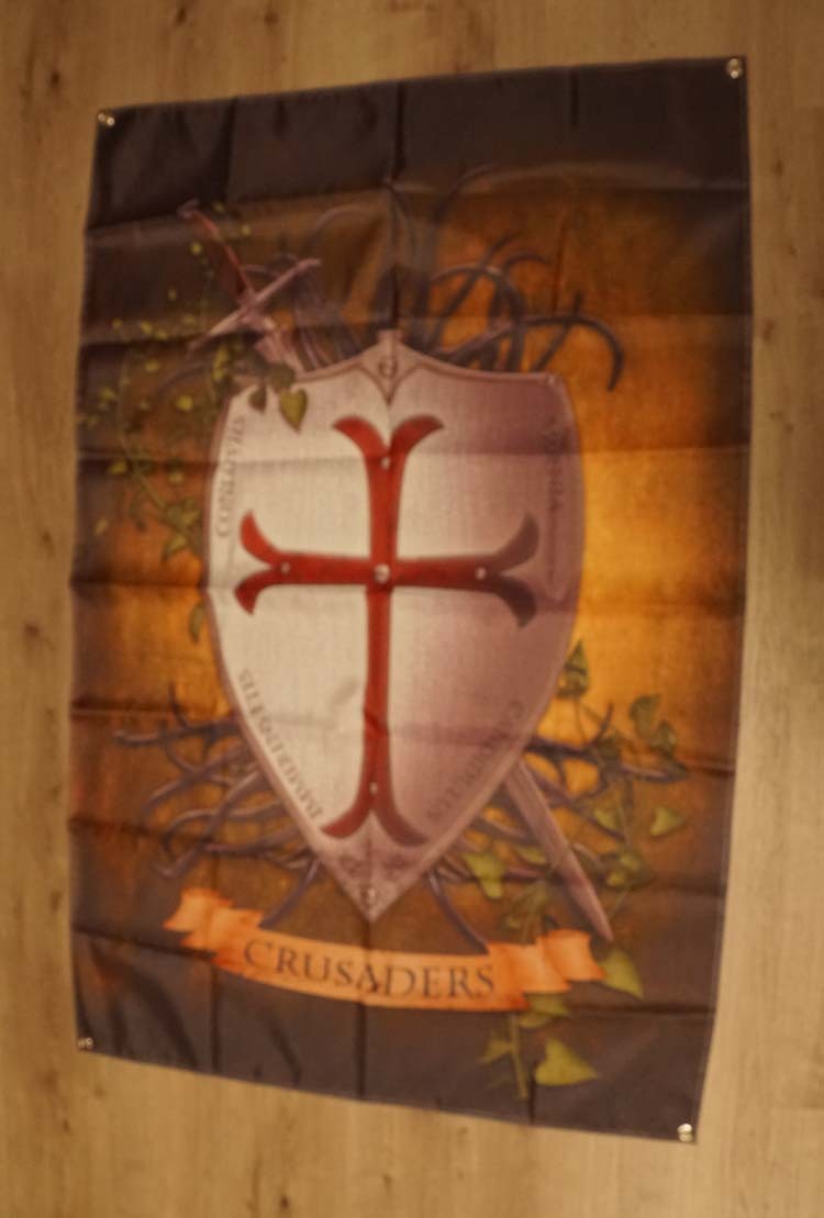Vlag " Cusaders " ridderschild met kruis