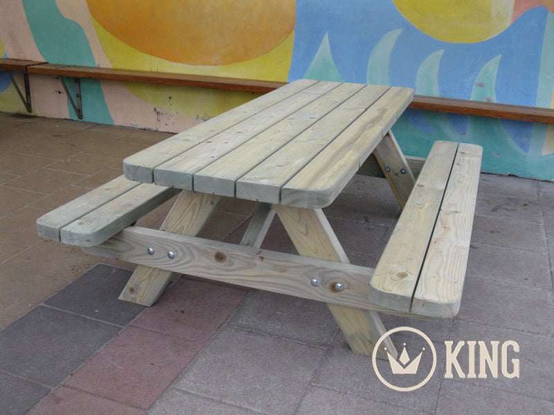 <BIG><B>KING ® Table de pique-nique pour enfants (140cm) (6 TABLES)</B></BIG>