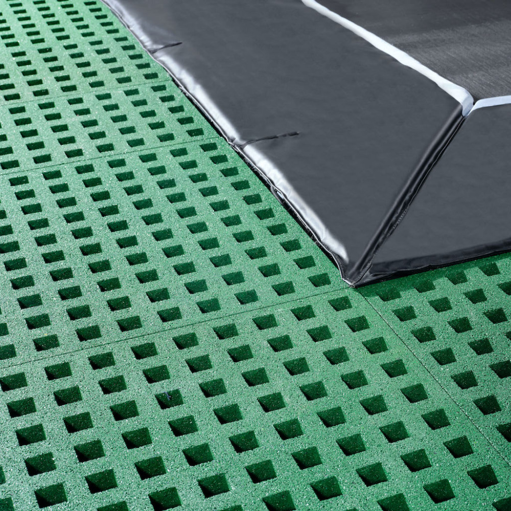 EXIT Dynamic groundlevel trampoline 244x427cm met Freezone veiligheidstegels - zwart
