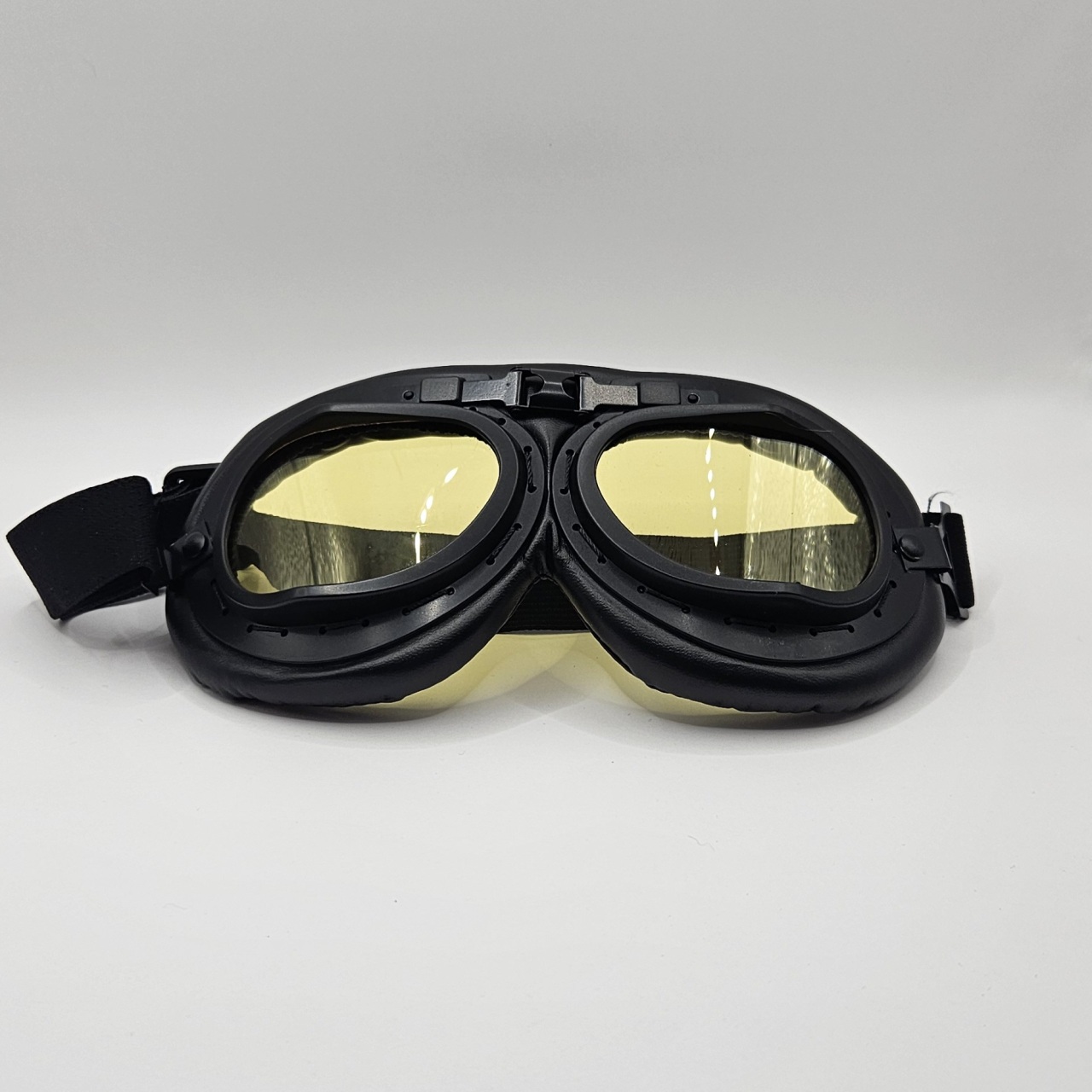 Gele motorfiets bril voor verbeterde nachtzichtbaarheid en UV-bescherming