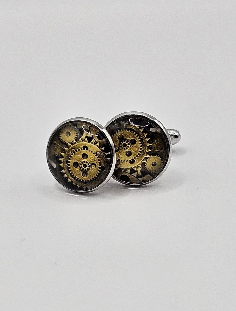 Stijlvolle manchetknopen met tandwiel ontwerp voor een steampunk look